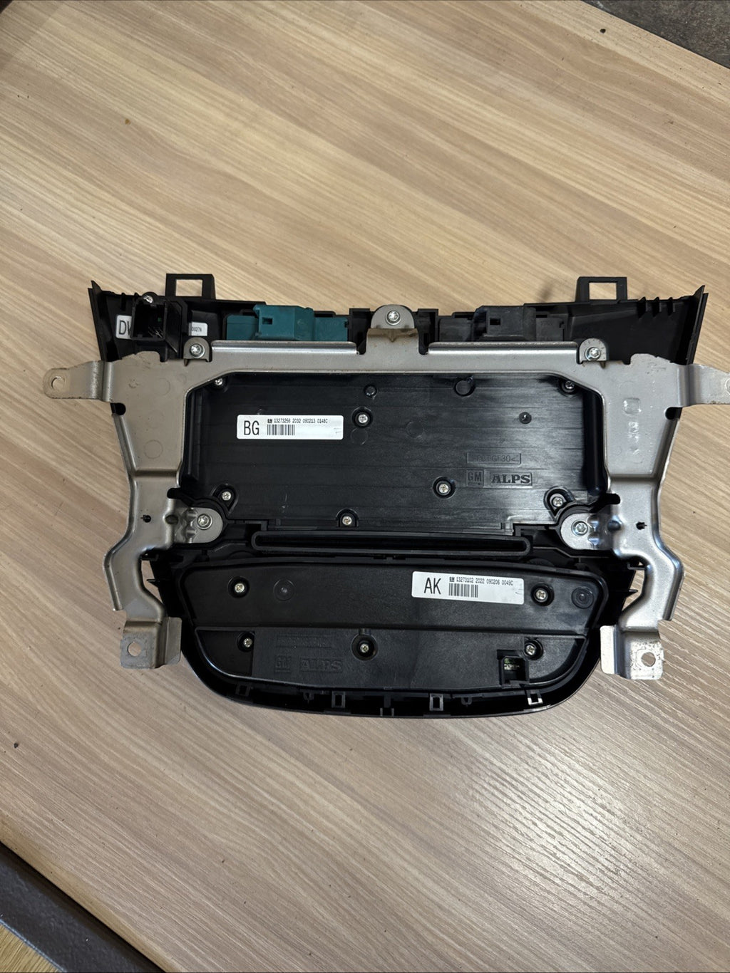 2009 VAUXHALL INSIGNIA MULTIMEDIA & HEATER CLIMATE CONTROL PANEL 13273256