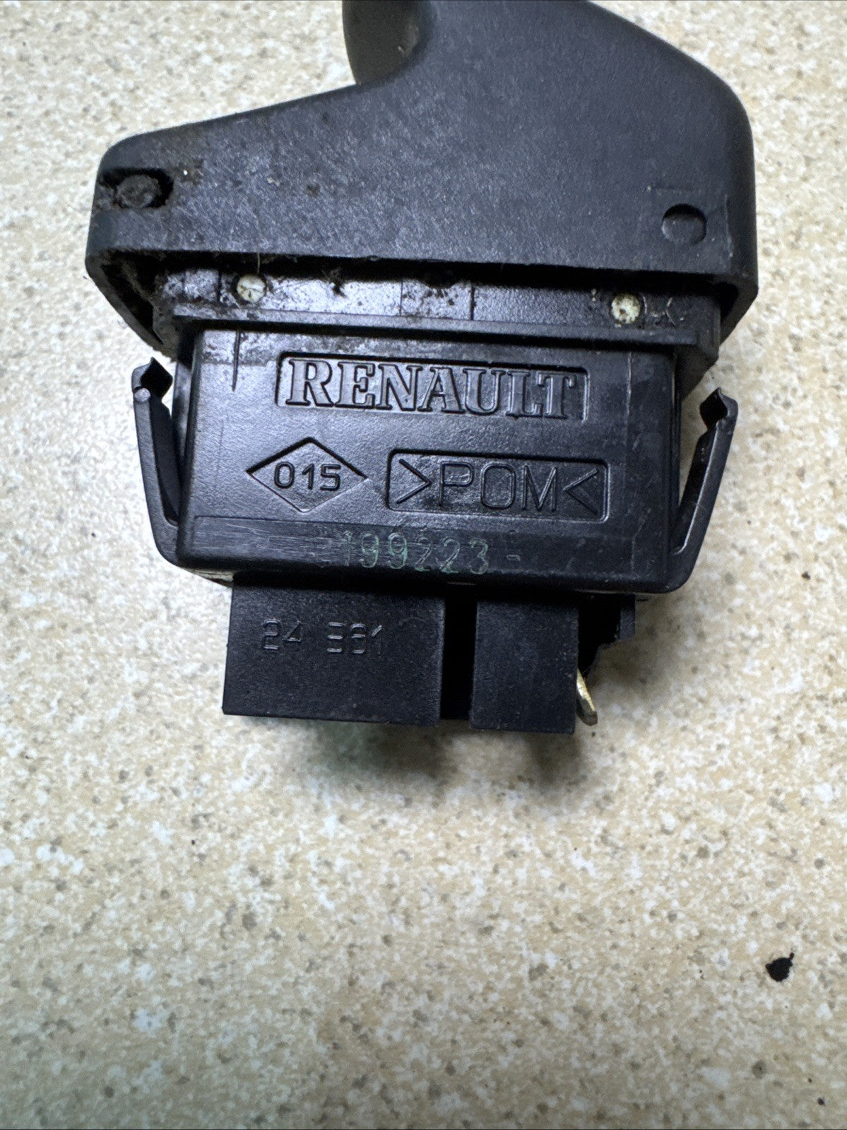 Genuine Renault OEM 199223 Front Window Switch - Renault Kangoo FC01 KC01