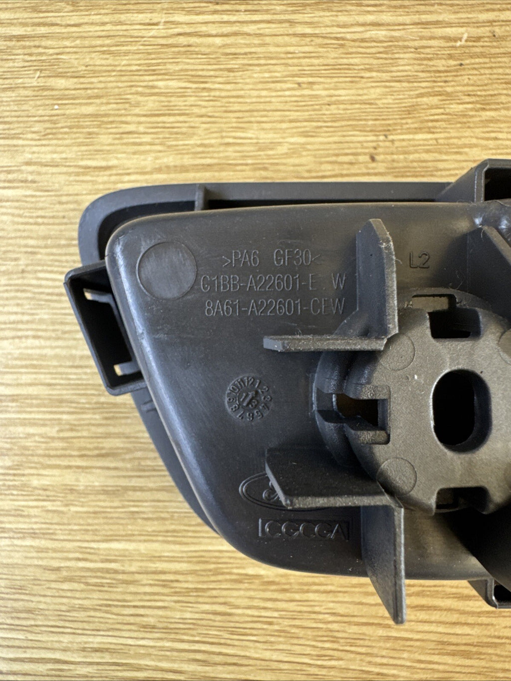 FORD FIESTA INTERNAL DOOR HANDLE PASSENGER SIDE REAR 2016 C1BBA22601E