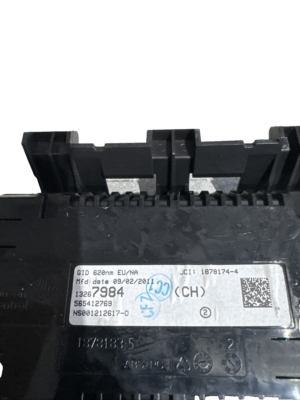 VAUXHALL ASTRA J DASHBOARD DISPLAY SCREEN HAZARD SWITCH 13267984 2009-2015