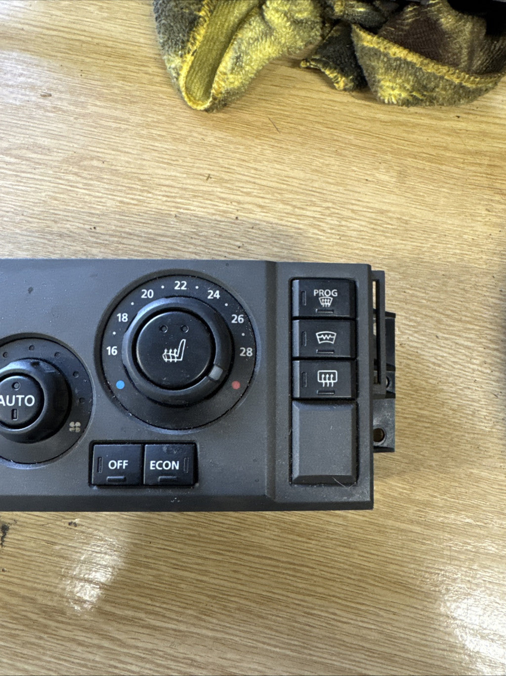 2005 LAND ROVER RANGE ROVER SPORT TDV6 HSE CLIMATE CONTROLS JFC000657WUX