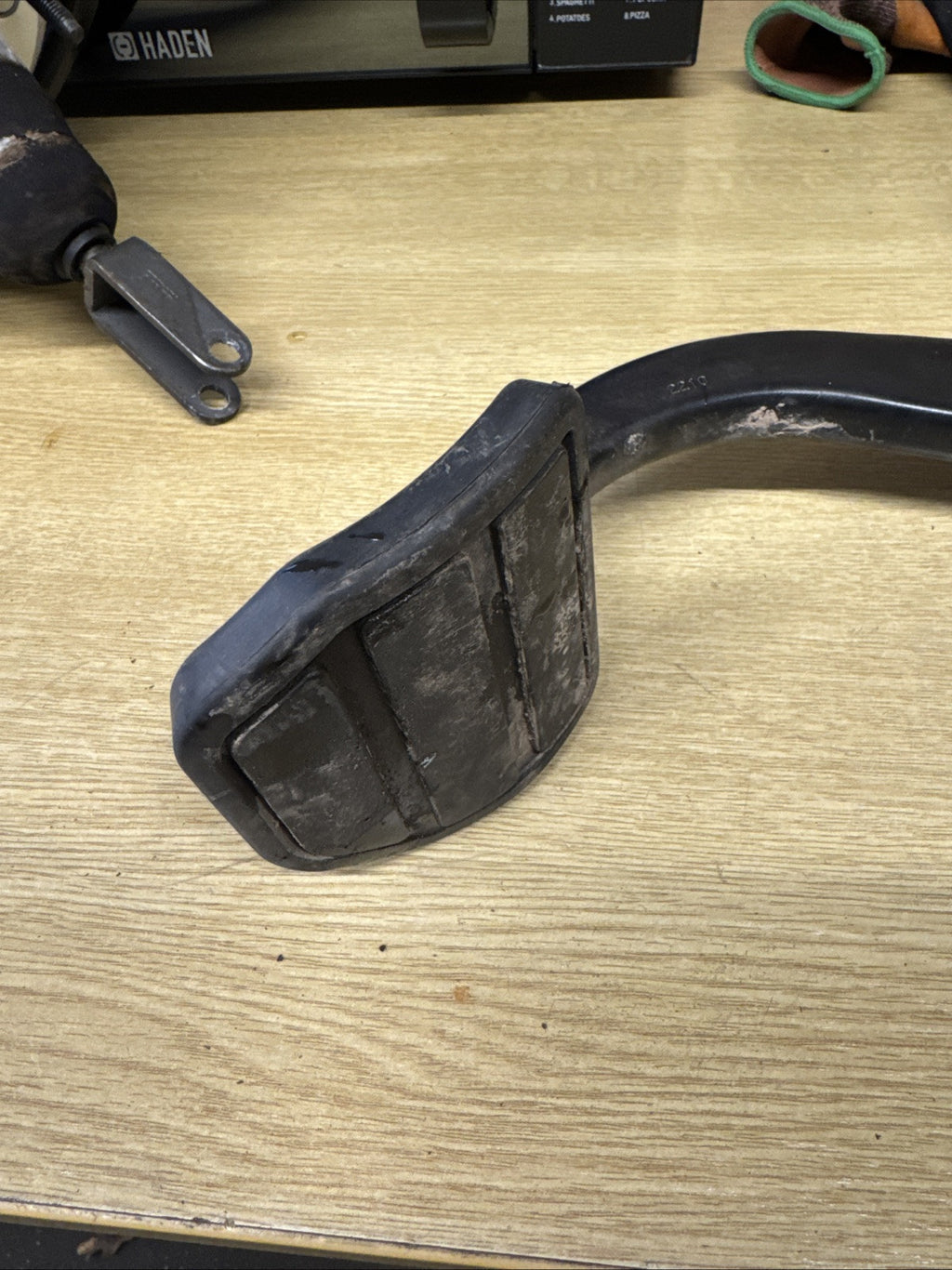RANGE ROVER SPORT L320 BRAKE PEDAL SKB000431