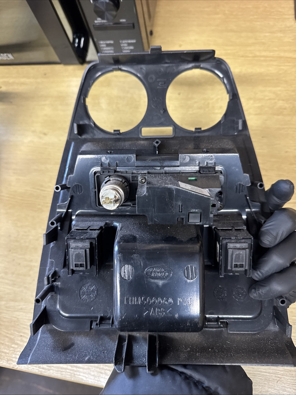 Centre Console Rear Air Vents Heated Switches Discovery 3 Range Rover Sport