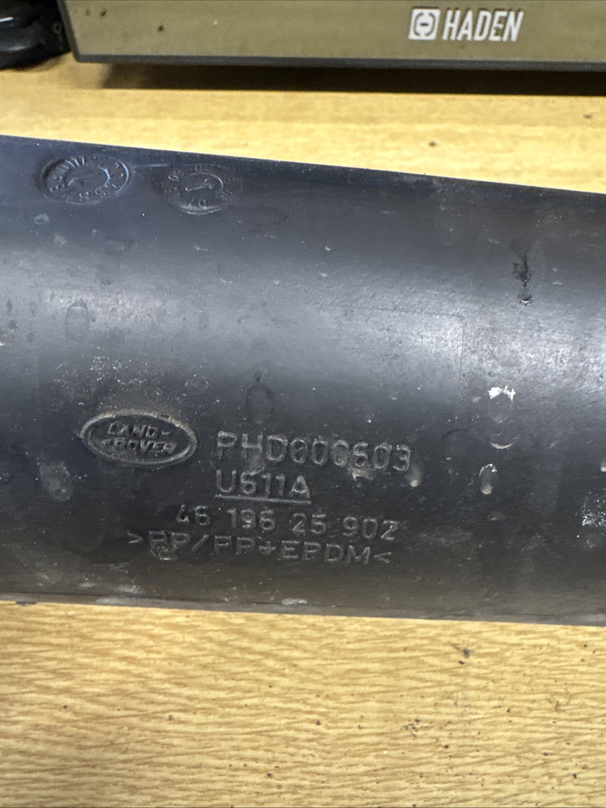 RANGE ROVER SPORT L320 2006 2.7TDV6 AIR INTAKE PIPE HOSE PHD000603