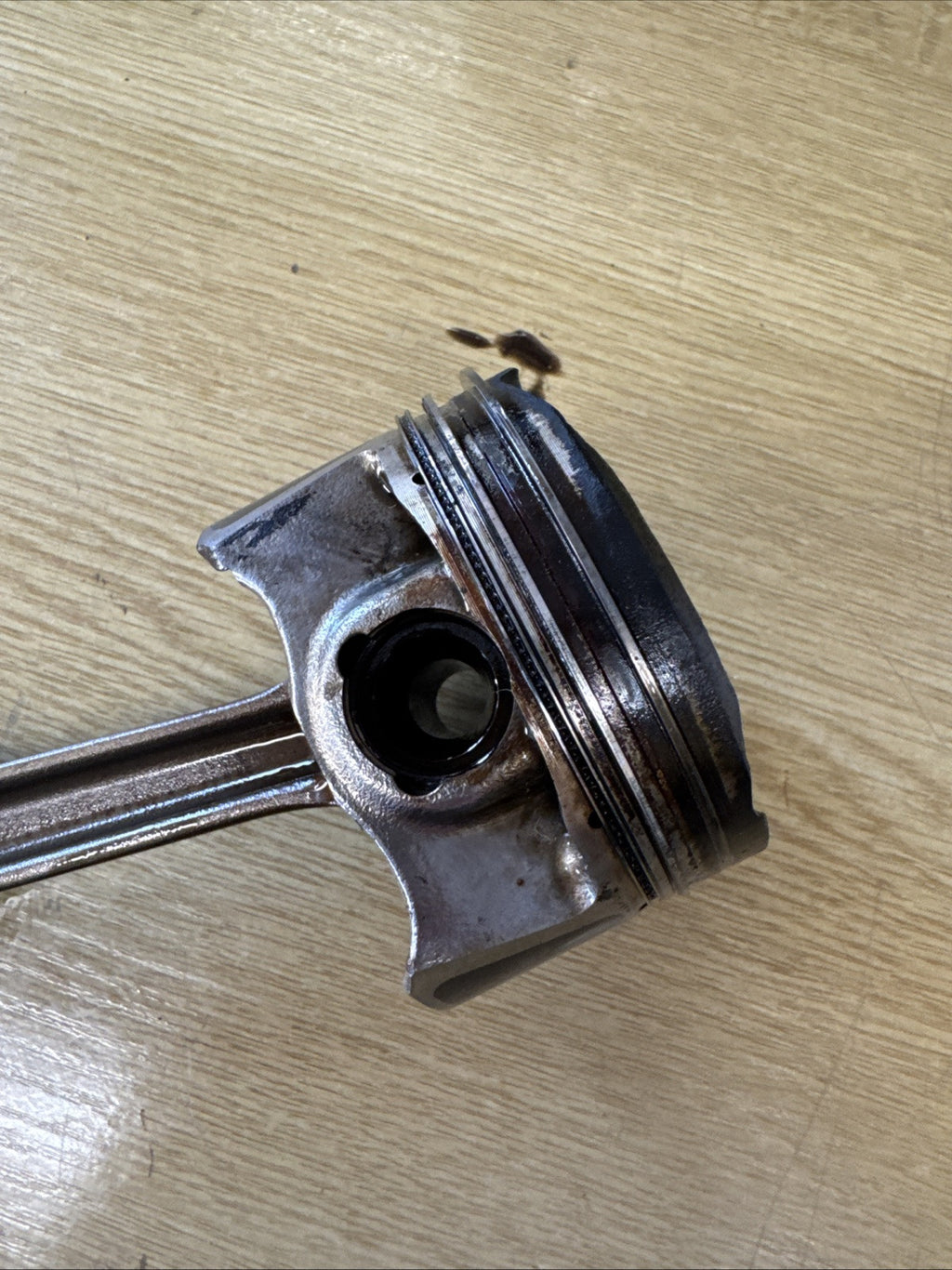 VAUXHALL CORSA 1.0 TURBO PISTON & CON ROD 2 12638854 2014-2020 B10XFT