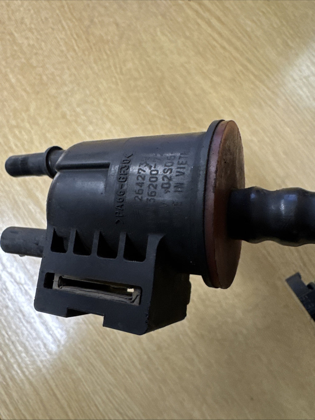 2016 Vauxhall Astra K Mk7 1.0 Petrol Fuel Valve Solenoid 12642737