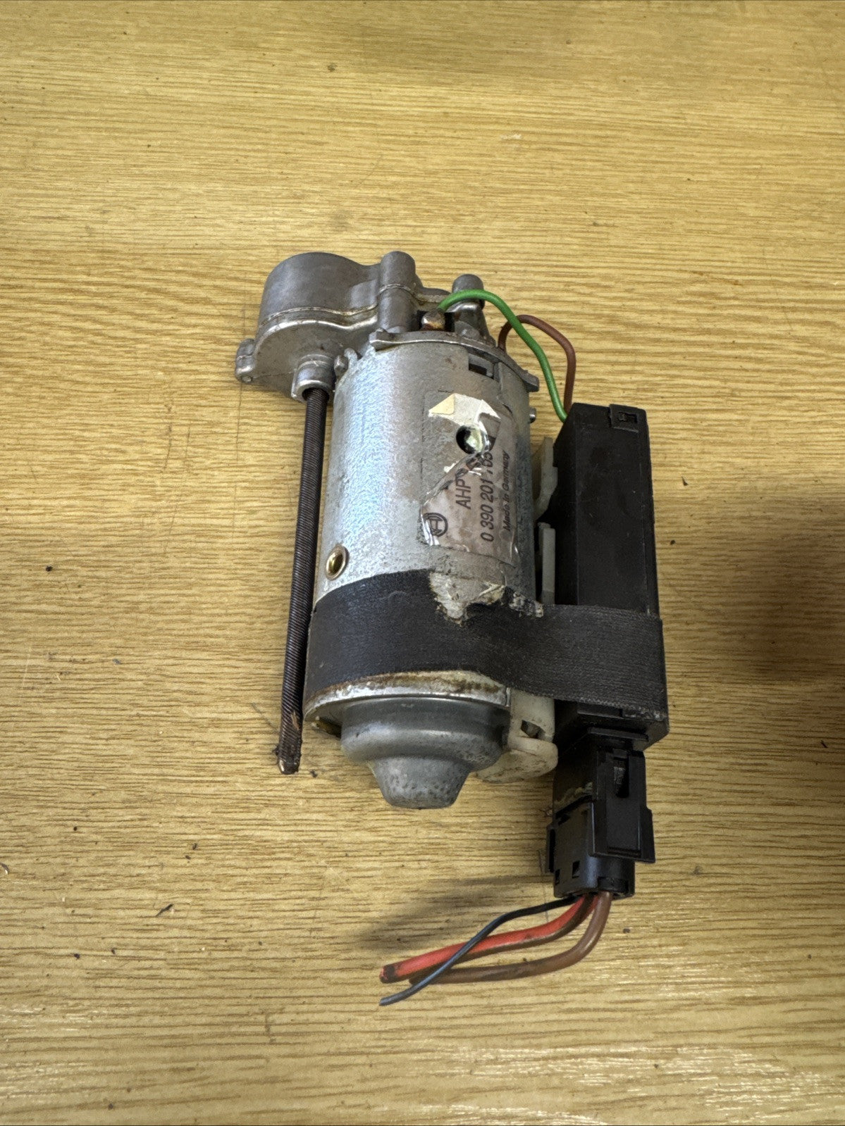 Range Rover L322 + BMW X5 E53 Steering Column In / Out Motor 0390201705