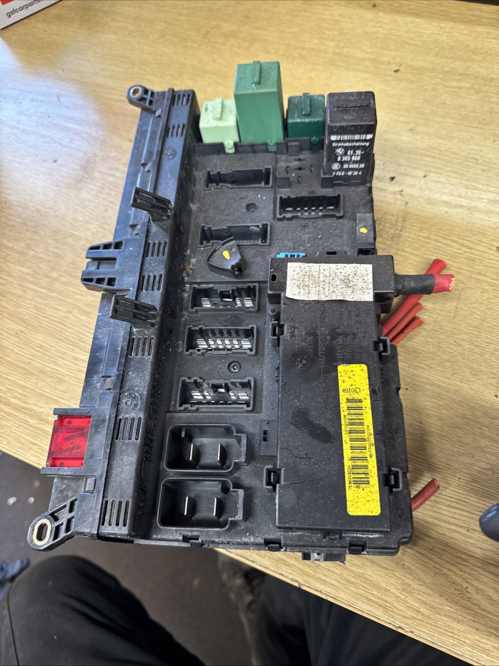 GENUINE BMW X5 E53 MAIN FUSE BOX FUSE HOLDER UNIT 2003 MODEL 8380407 8380409